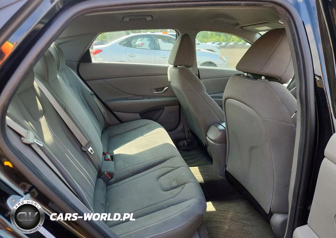 2021 Hyundai Elantra Sel VIN:KMHLM4AG1MU139942 - 10