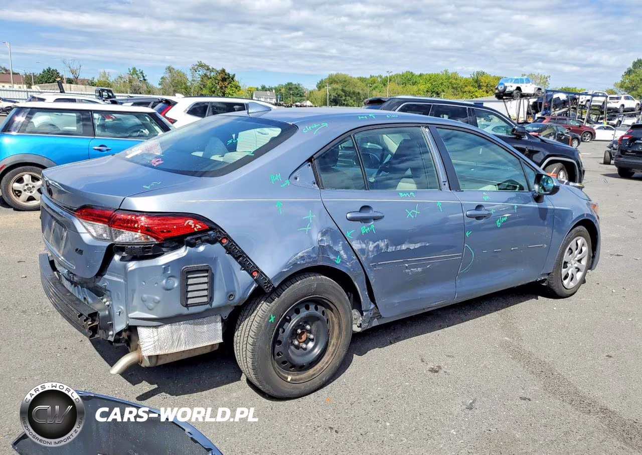 2024 Toyota Corolla Le VIN:5YFB4MDE8RP105835 - 3