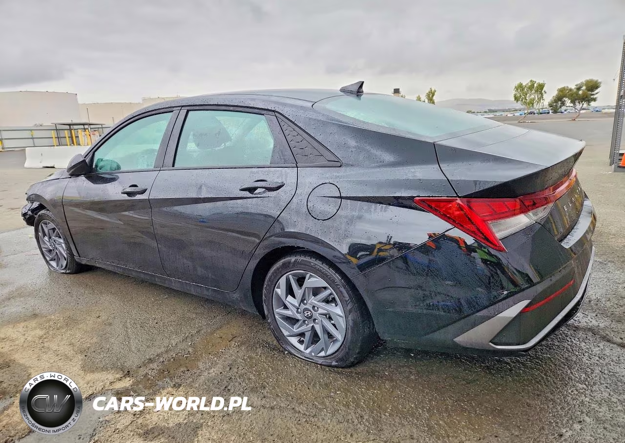 2026 Hyundai Elantra Hybrid Blue VIN:KMHLM4DJXTU209556 - 2