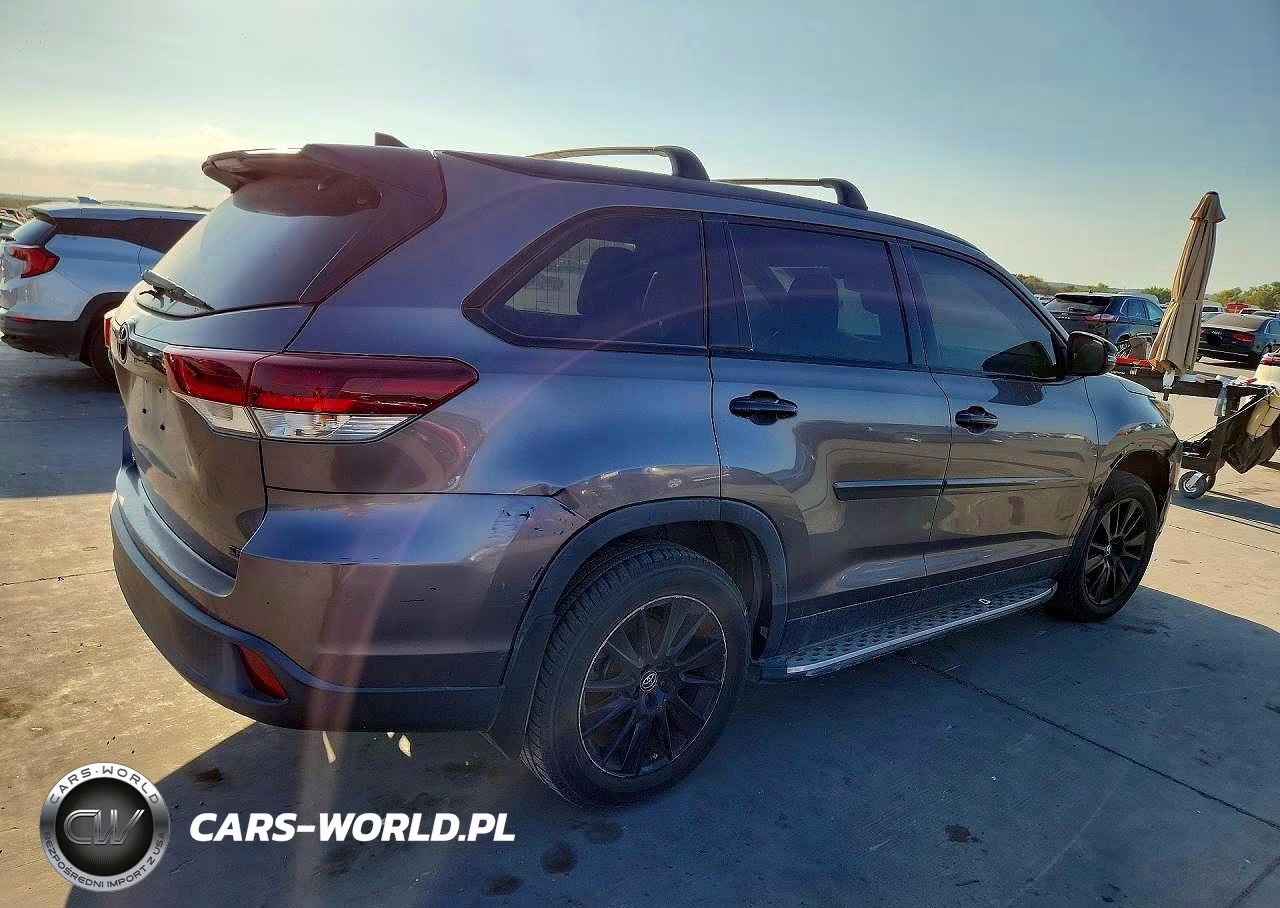 2019 Toyota Highlander Se VIN:5TDKZRFH9KS319641 - 3