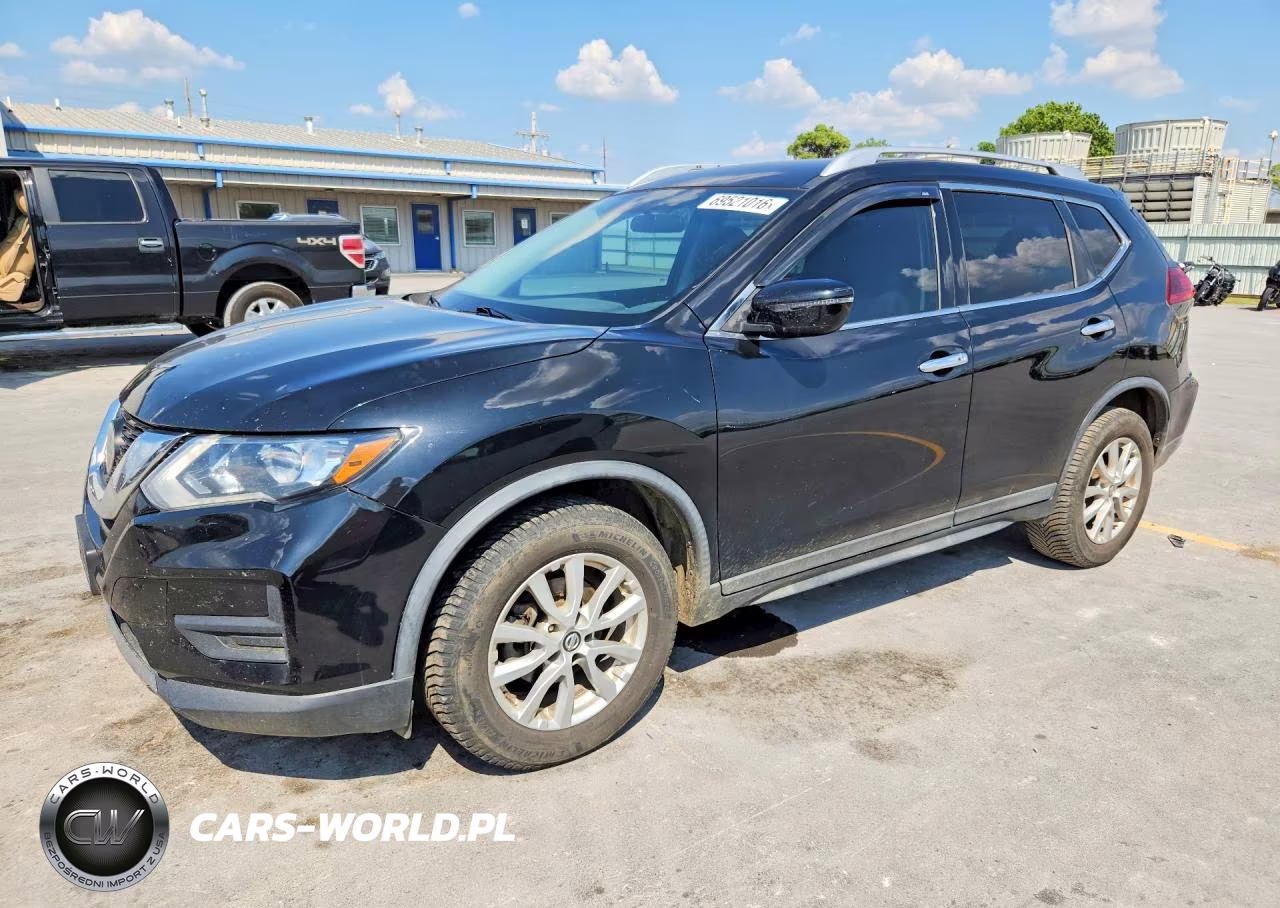 2018 Nissan Rogue Sv