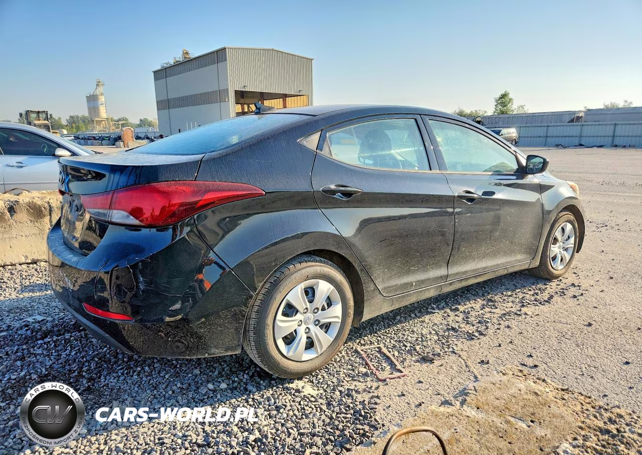 2016 Hyundai Elantra Se VIN:5NPDH4AEXGH741586 - 3