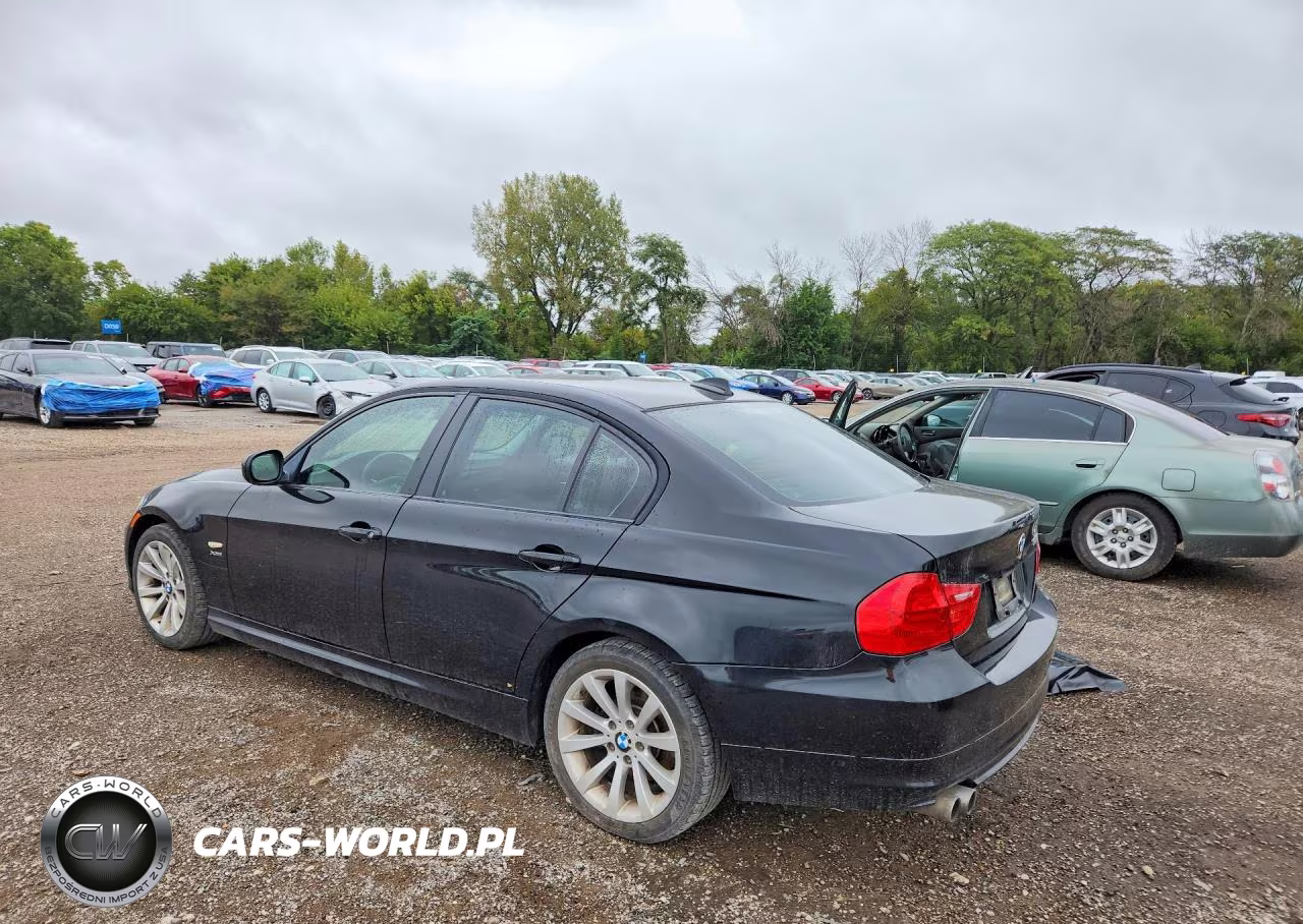 2011 BMW 328 Xi VIN:WBAPK7G56BNN69716 - 2