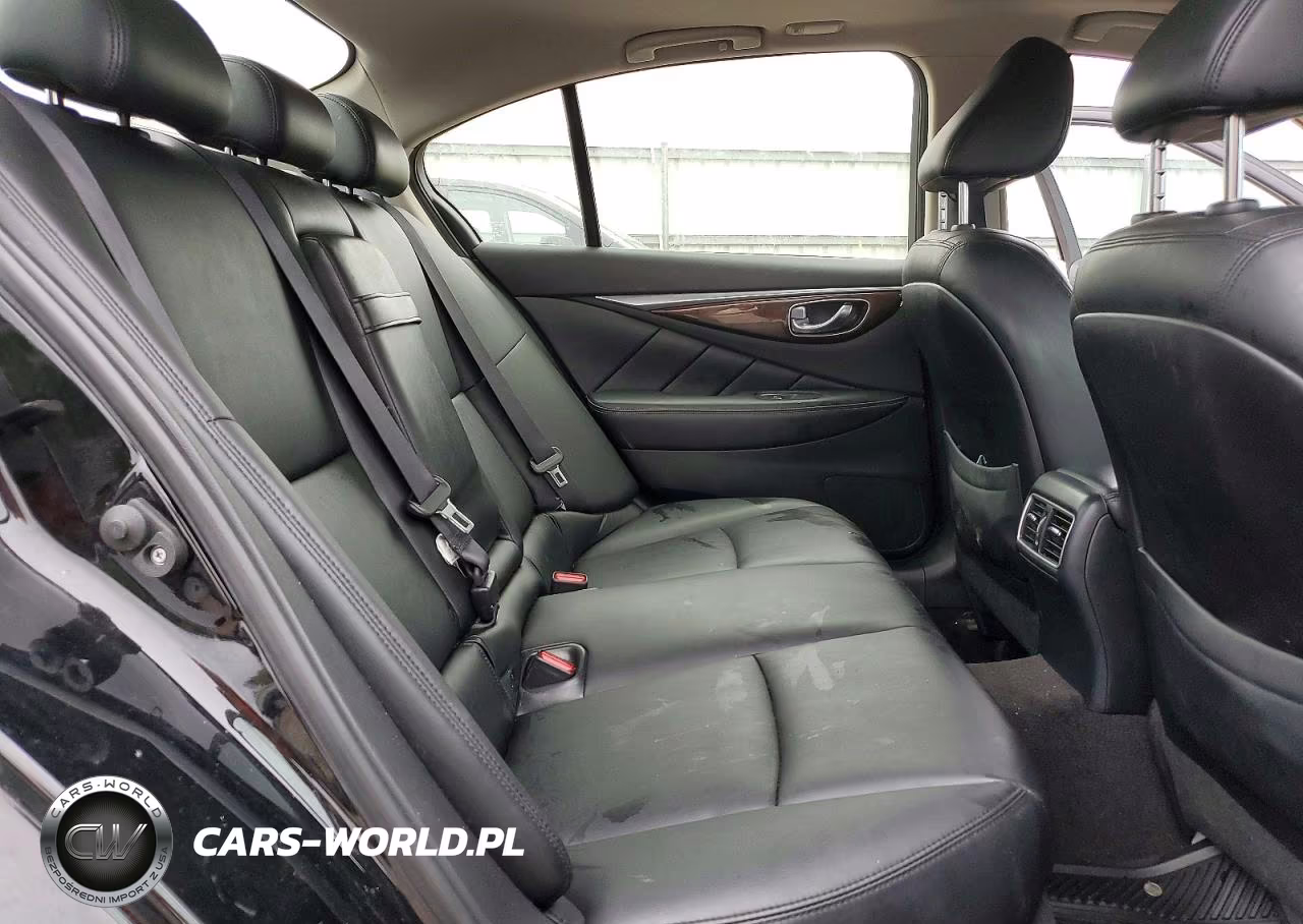 2019 Infiniti Q50 3.0T Luxe VIN:JN1EV7AR9KM552009 - 10