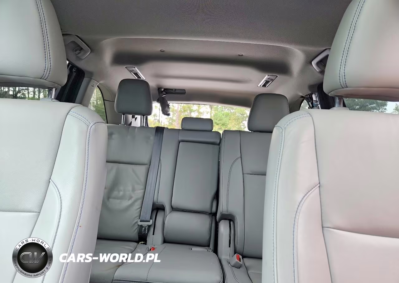 2019 Toyota Highlander Xle VIN:5TDJZRFH7KS592962 - 10