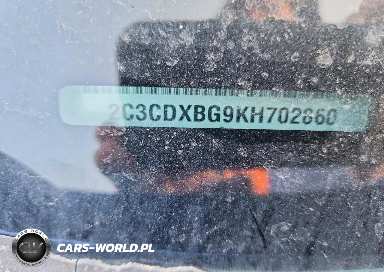 2019 Dodge Charger Sxt VIN:2C3CDXBG9KH702860 - 13