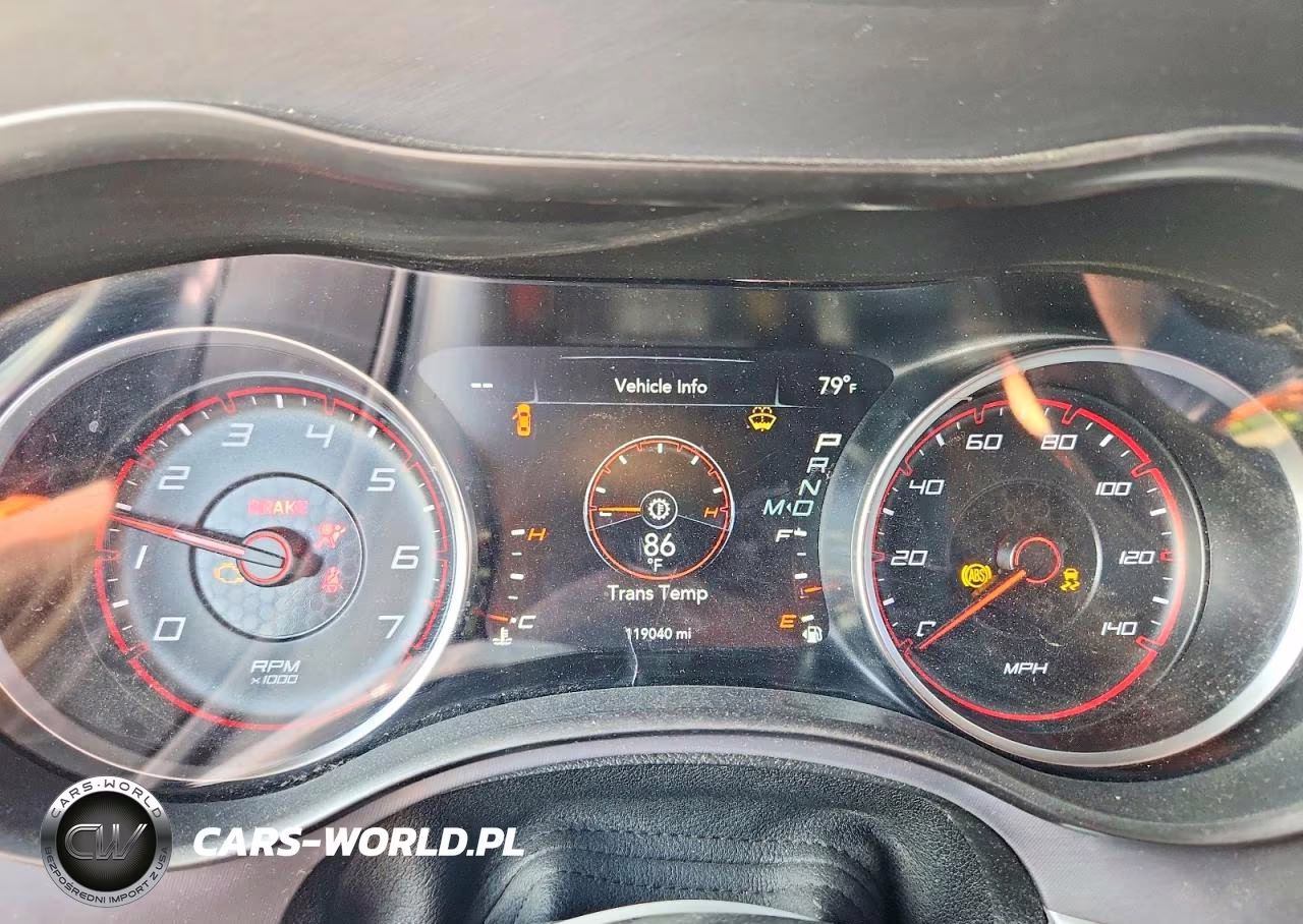 2019 Dodge Charger Sxt VIN:2C3CDXBG9KH702860 - 9
