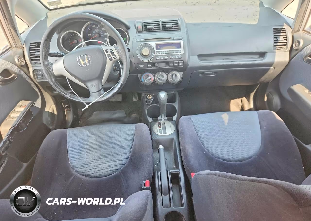2007 Honda Fit S VIN:JHMGD38617S019215 - 8
