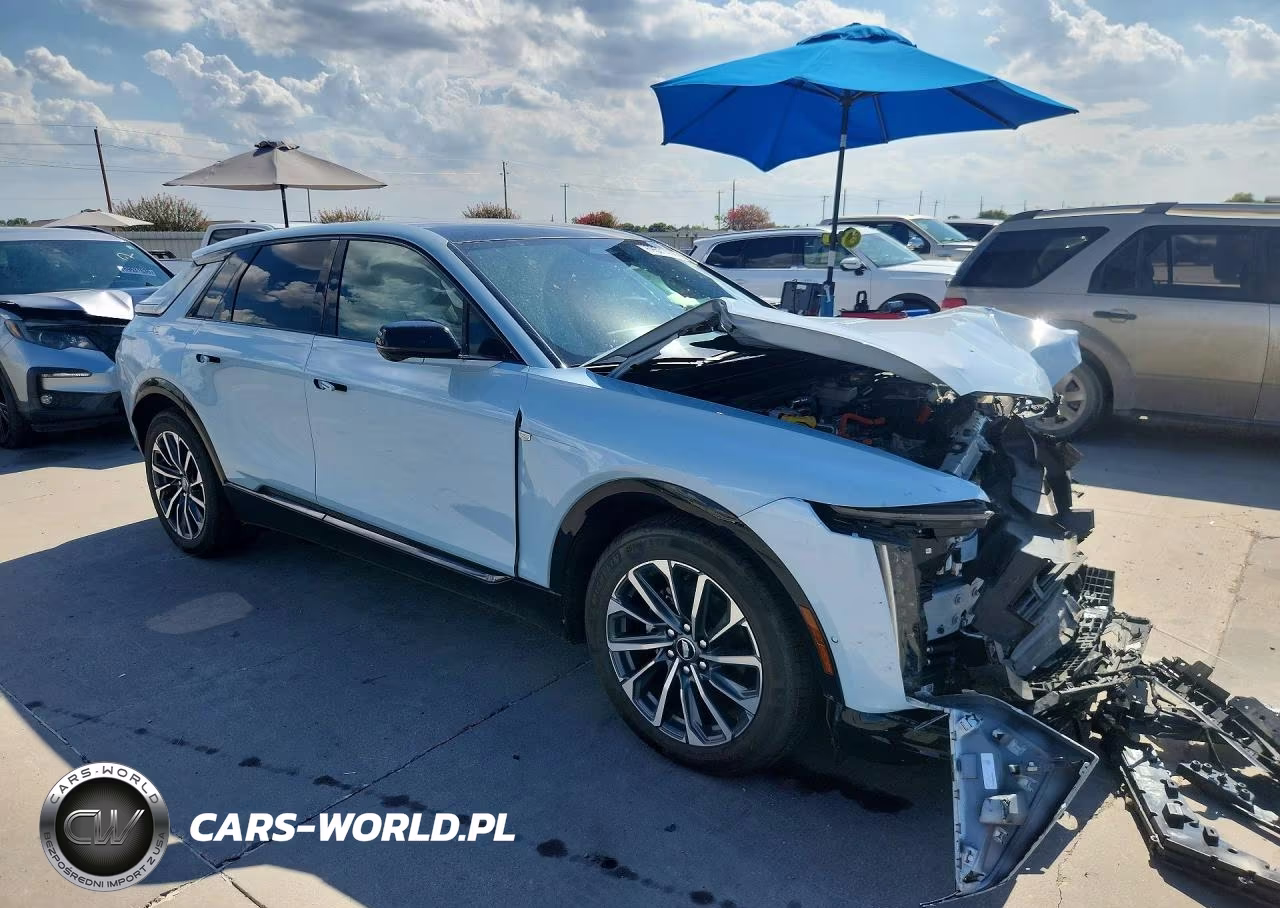 2025 Cadillac Lyriq Sport VIN:1GYKPWRL4SZ310553 - 4