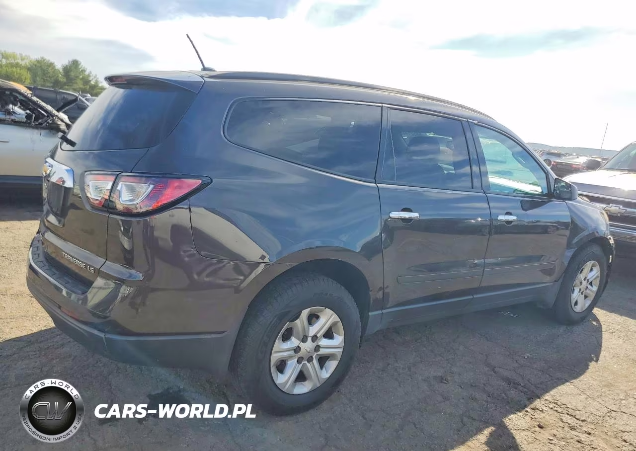 2014 Chevrolet Traverse Ls VIN:1GNKRFED7EJ154274 - 3