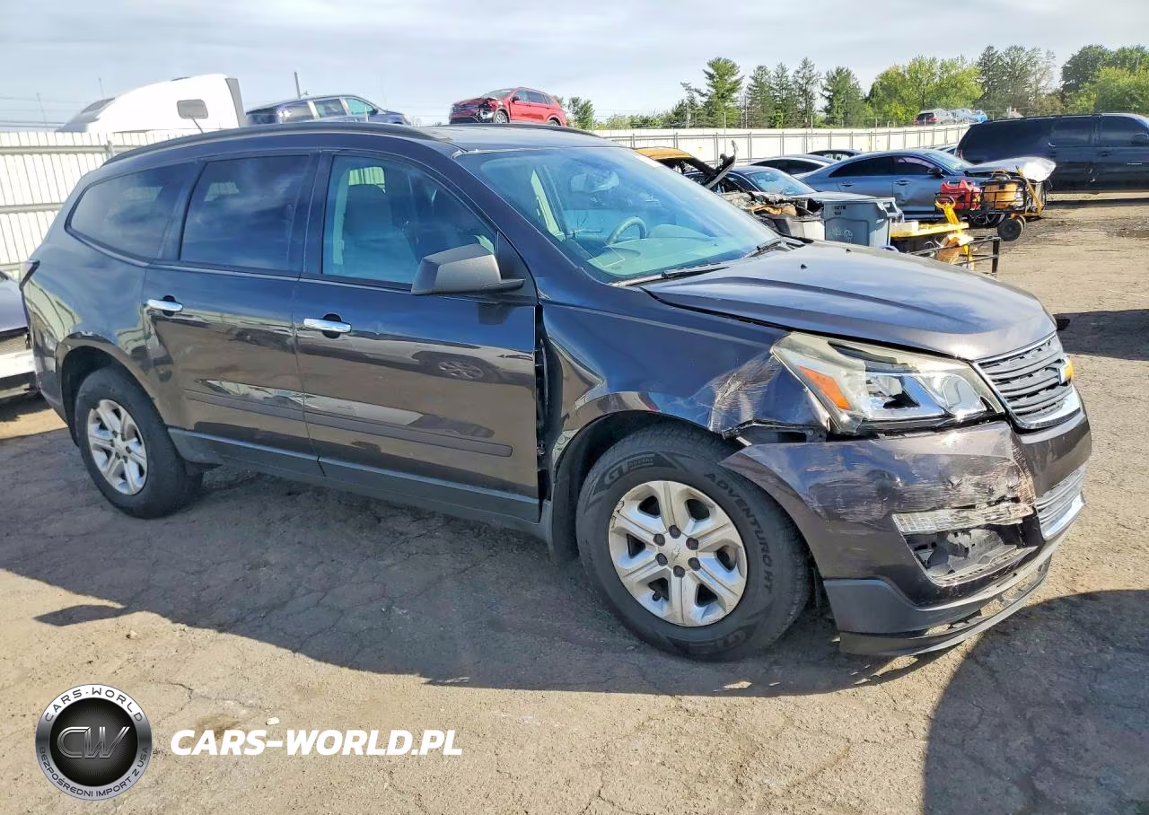 2014 Chevrolet Traverse Ls VIN:1GNKRFED7EJ154274 - 4
