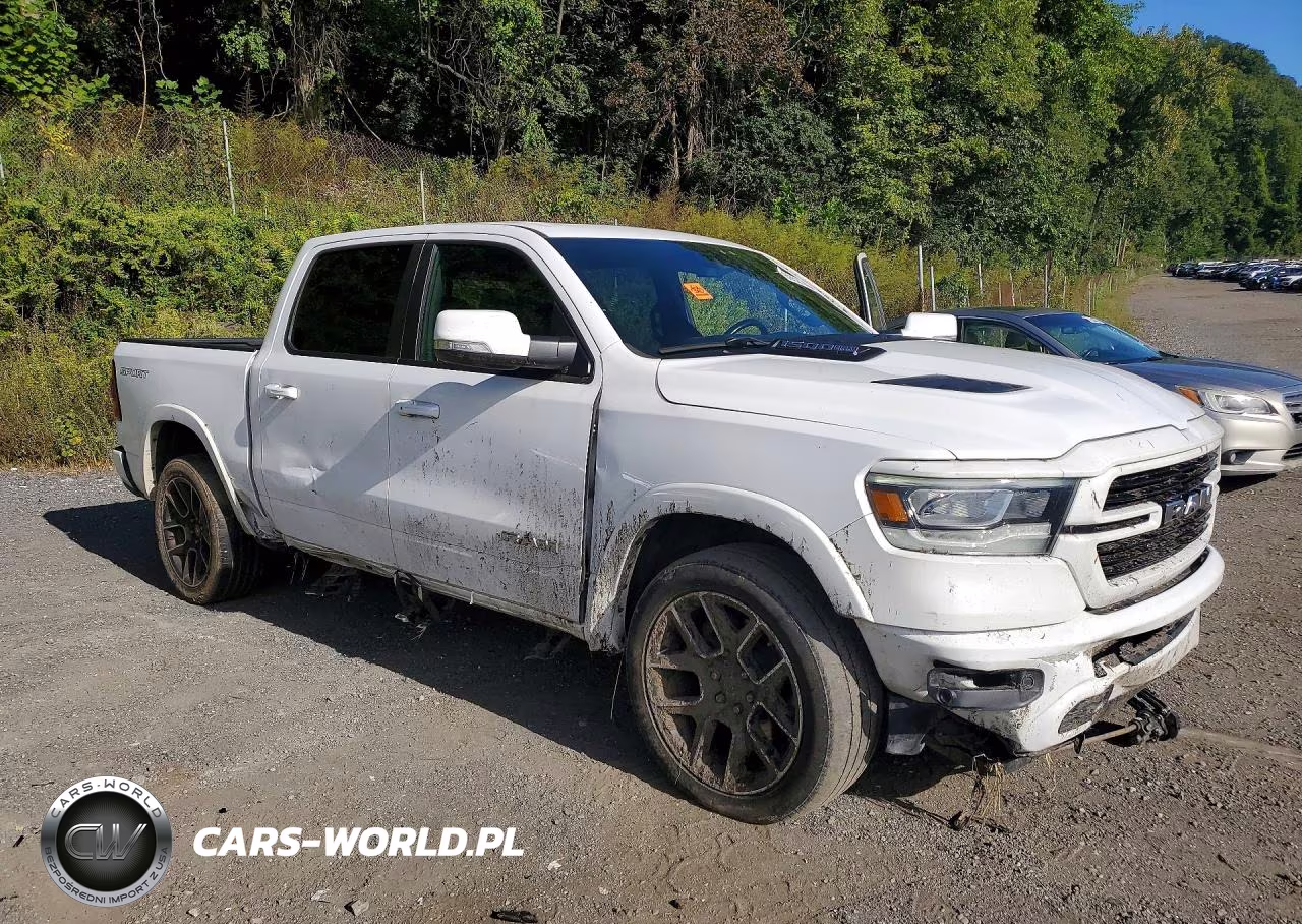 2021 Ram 1500 Laramie VIN:1C6SRFJT9MN793602 - 4