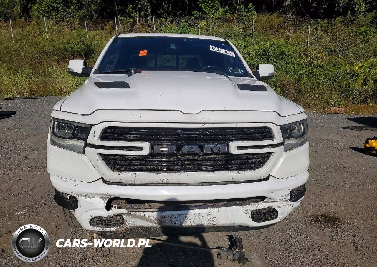 2021 Ram 1500 Laramie VIN:1C6SRFJT9MN793602 - 5