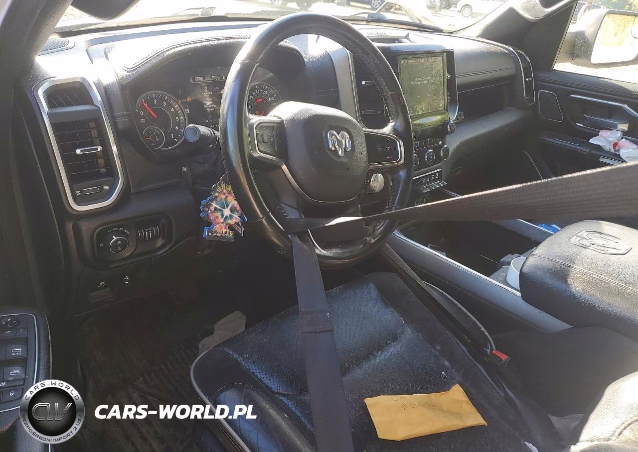 2021 Ram 1500 Laramie VIN:1C6SRFJT9MN793602 - 8