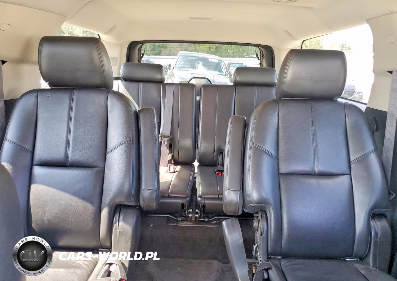 2013 Chevrolet Suburban C1500 Lt VIN:1GNSCJE00DR148964 - 10