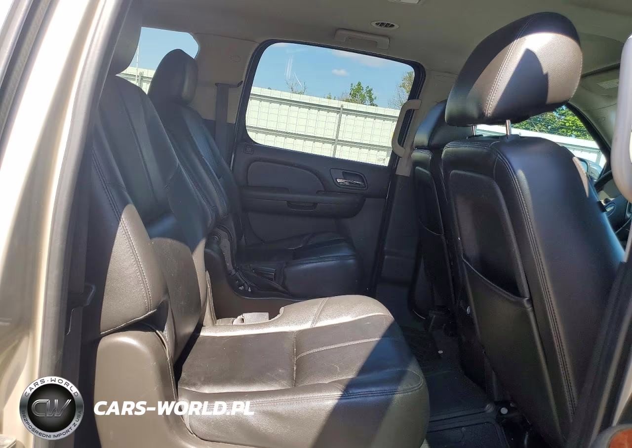 2013 Chevrolet Suburban C1500 Lt VIN:1GNSCJE00DR148964 - 11