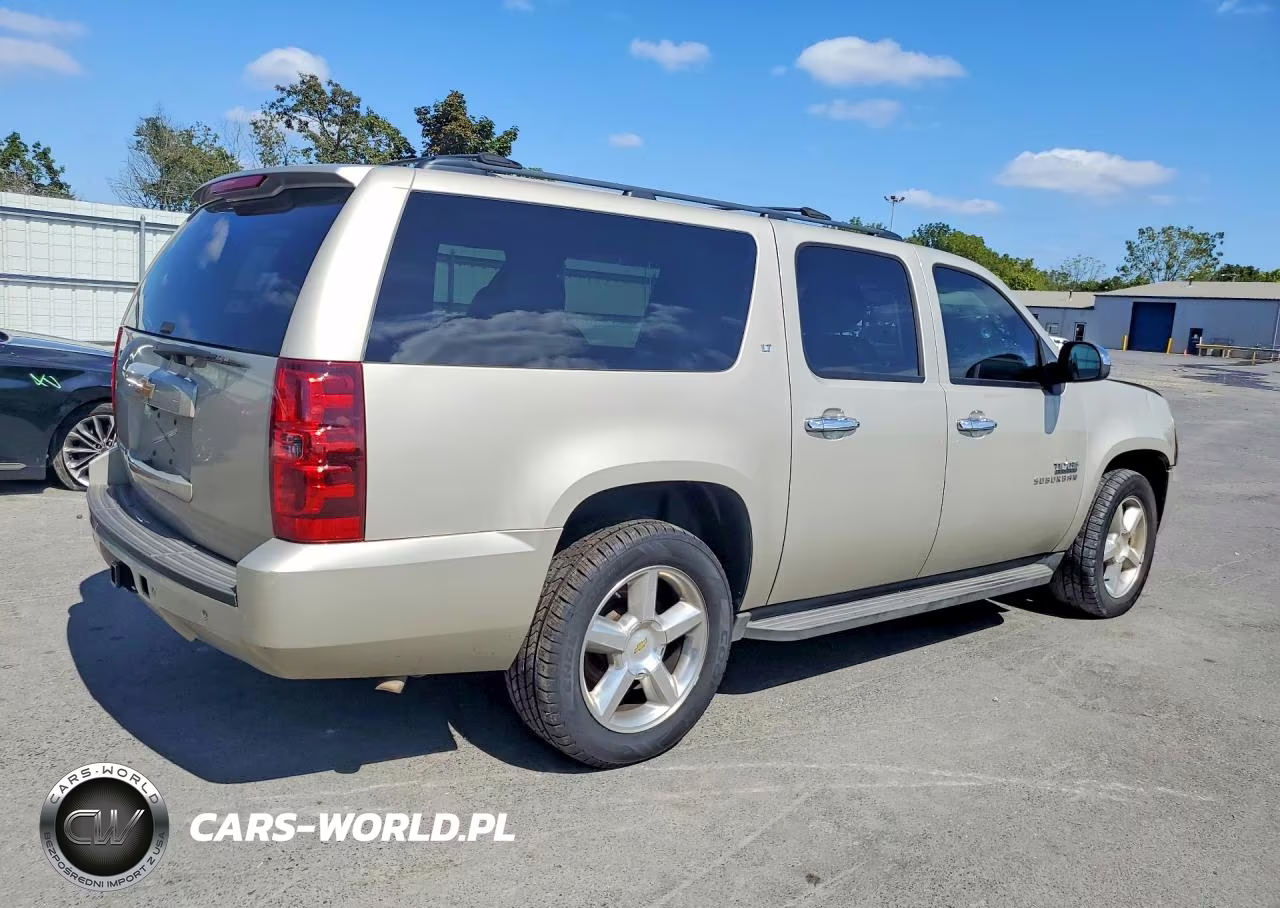 2013 Chevrolet Suburban C1500 Lt VIN:1GNSCJE00DR148964 - 3