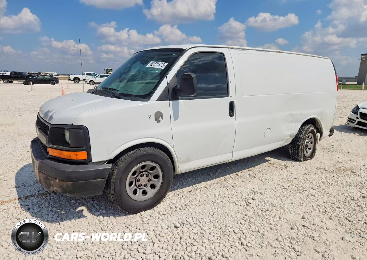 2012 Chevrolet Express G1500 Delivery Van VIN:1GCSGAFX5C1146892 - 1