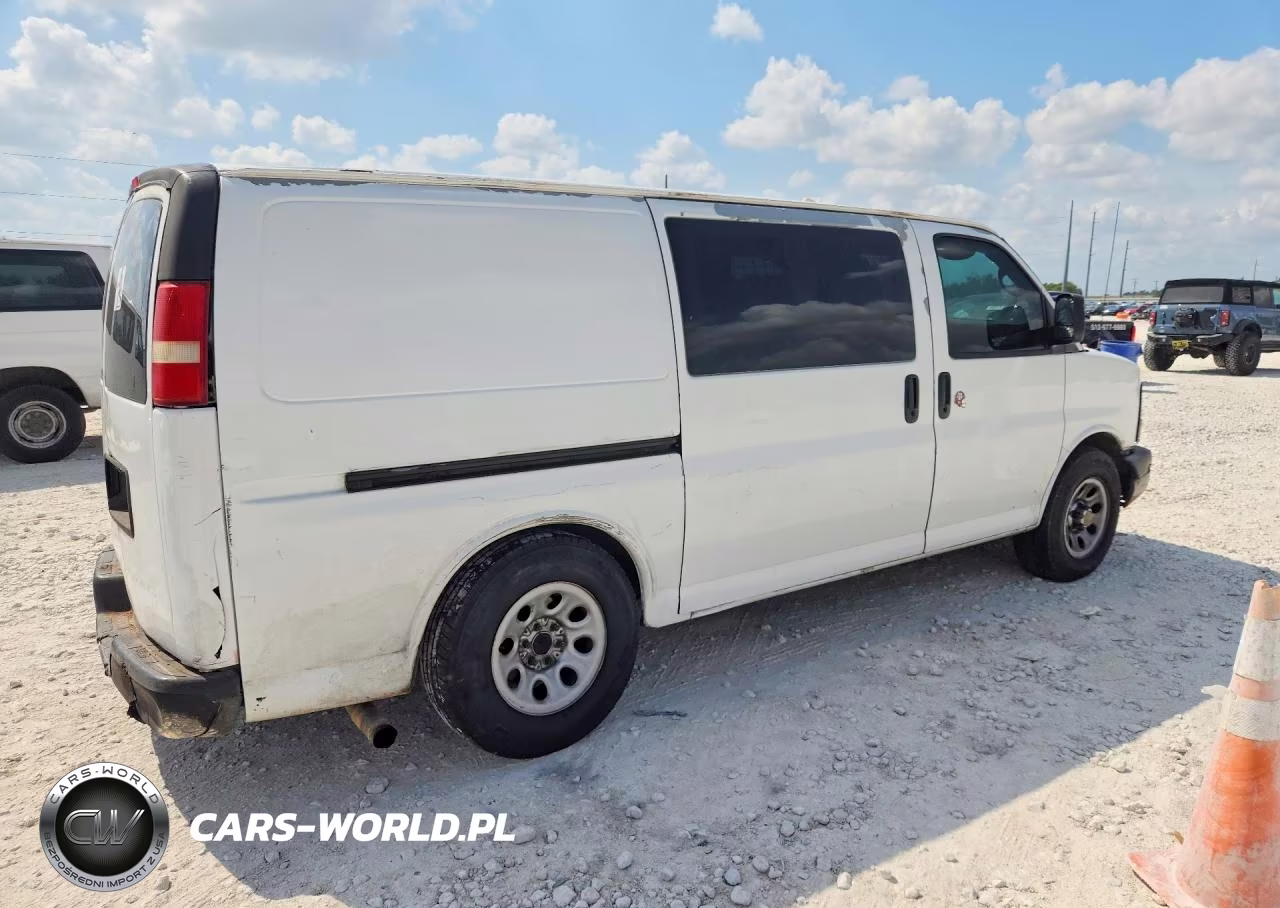 2012 Chevrolet Express G1500 Delivery Van VIN:1GCSGAFX5C1146892 - 3