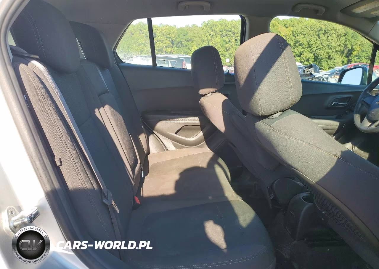 2018 Chevrolet Trax Ls VIN:KL7CJKSB7JB611151 - 11