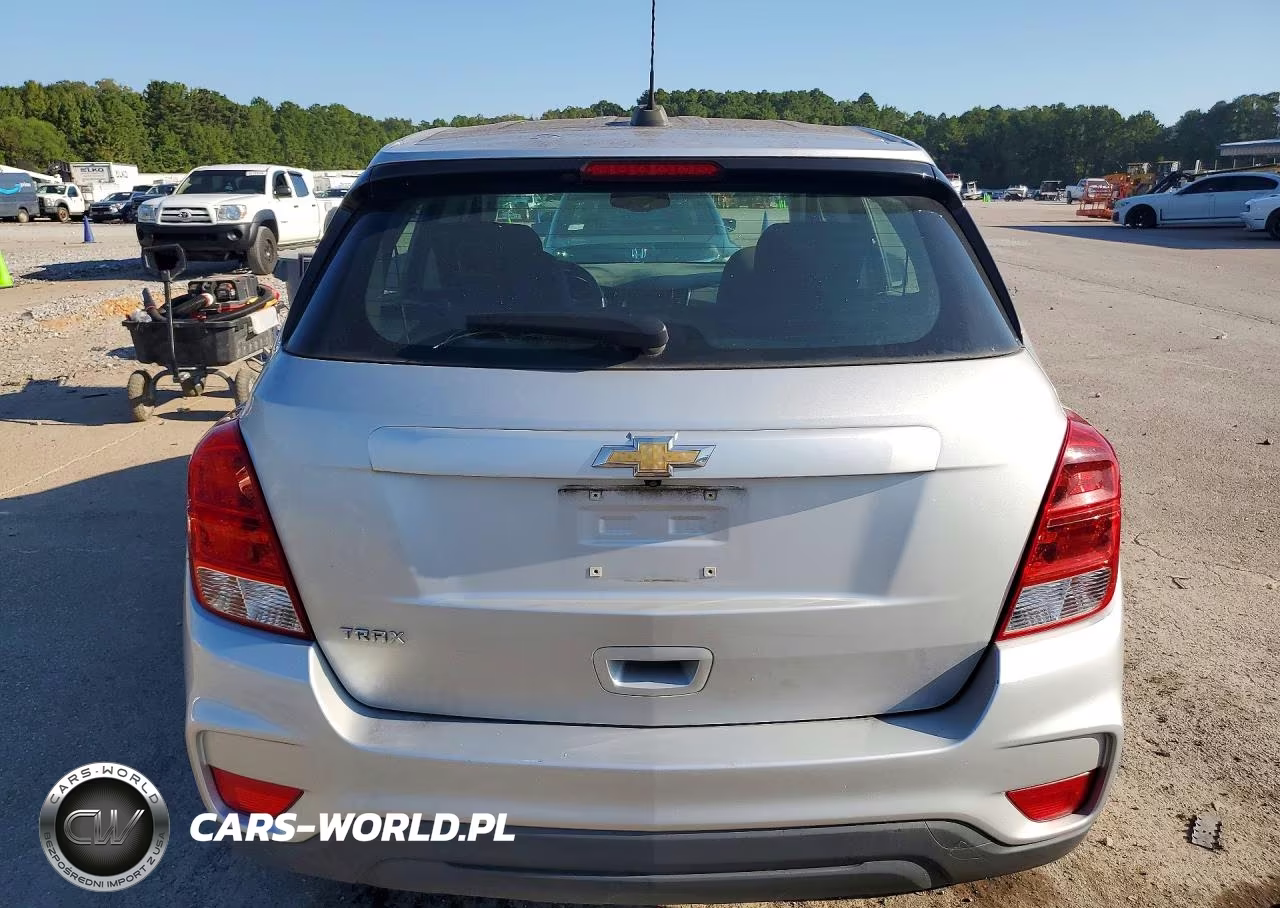 2018 Chevrolet Trax Ls VIN:KL7CJKSB7JB611151 - 6