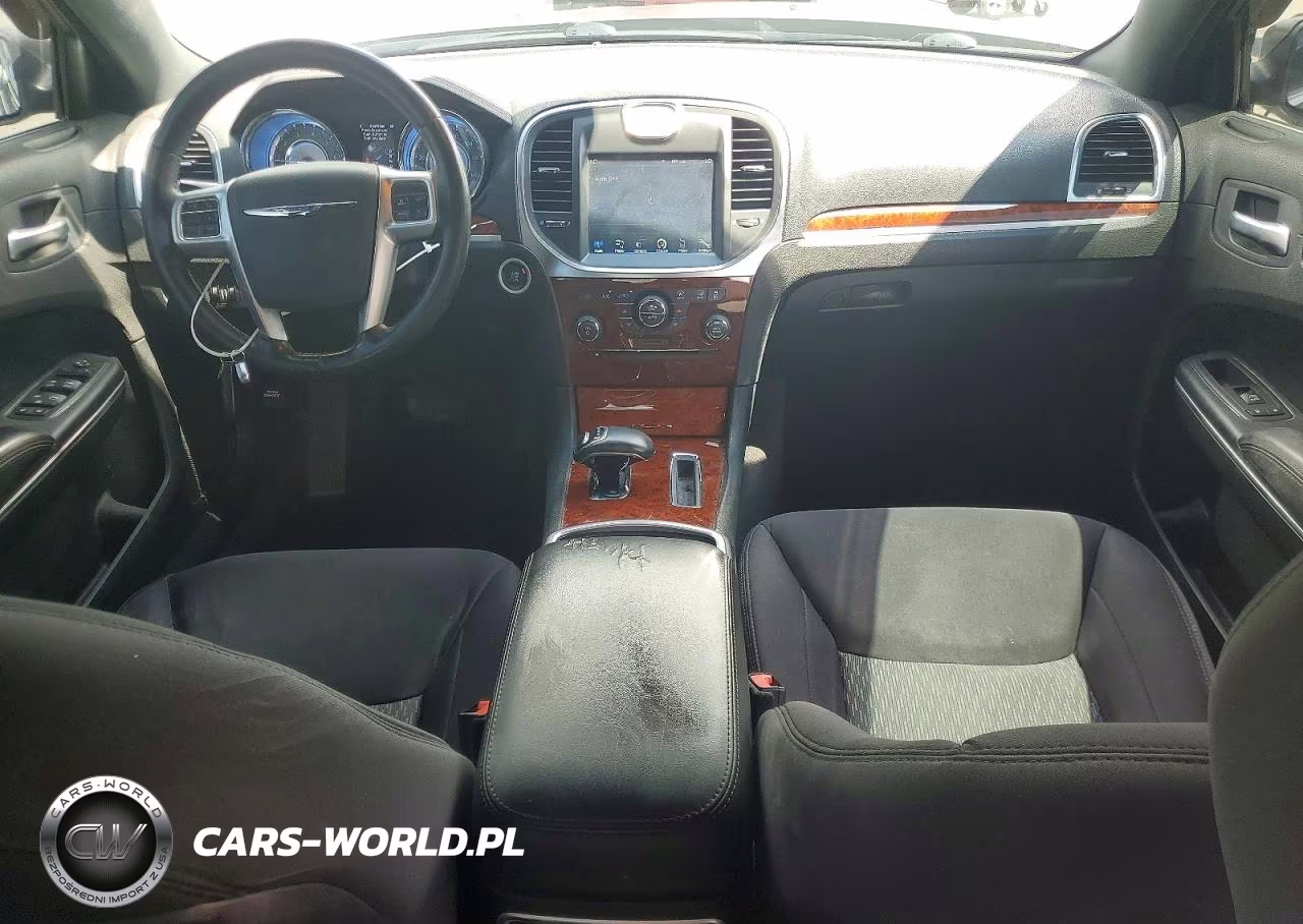 2012 Chrysler 300 VIN:2C3CCAAG2CH312928 - 7