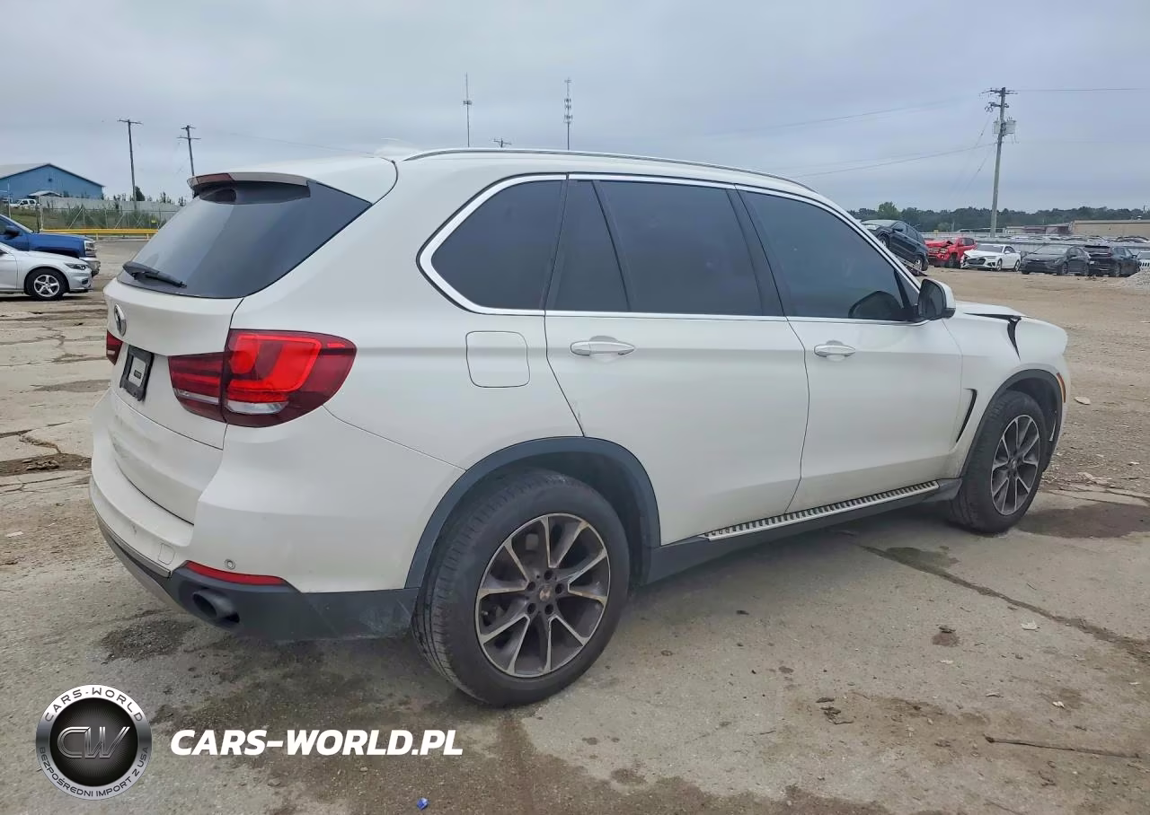 2017 BMW X5 xDrive35I VIN:5UXKR0C30H0V77349 - 3