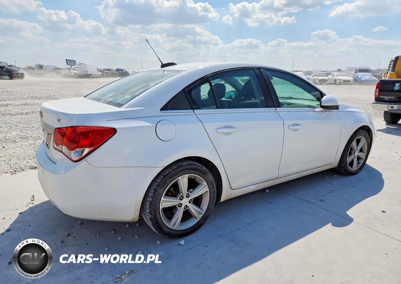 2015 Chevrolet Cruze Lt VIN:1G1PE5SB7F7155875 - 3