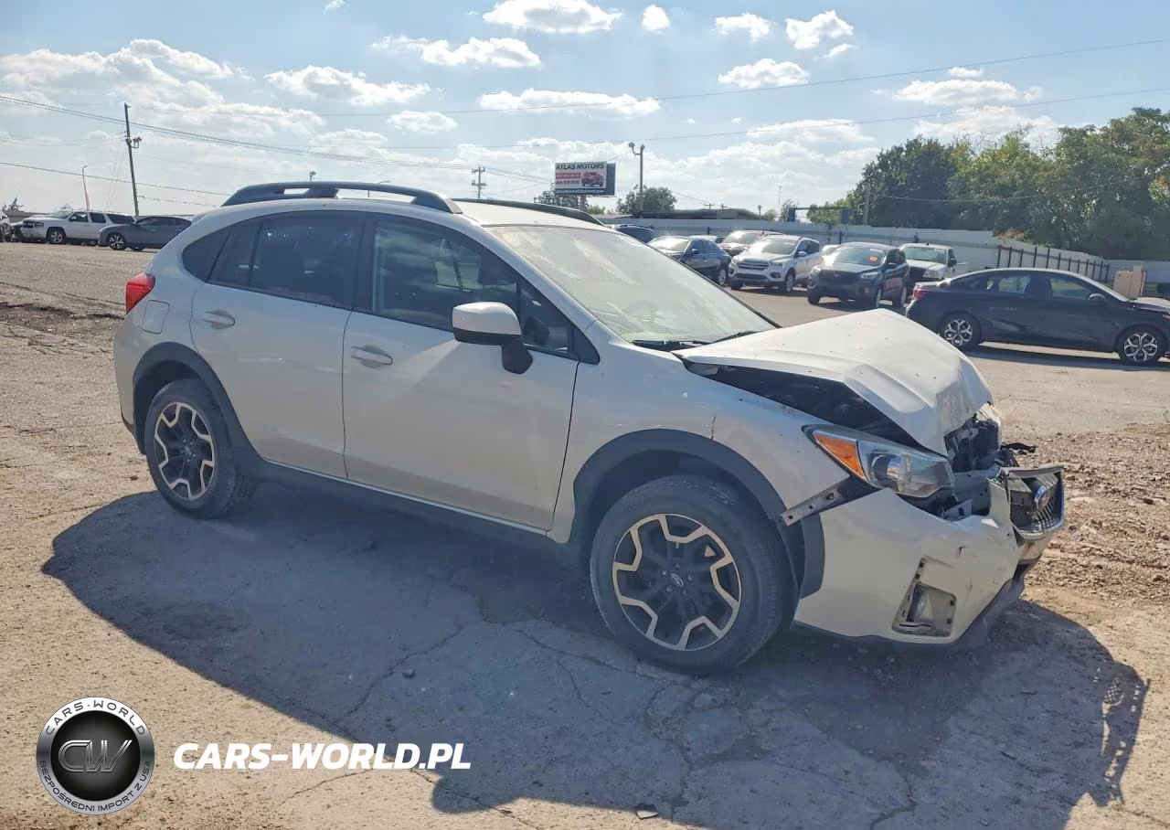 2017 Subaru Crosstrek Premium VIN:JF2GPADC3H8265482 - 4