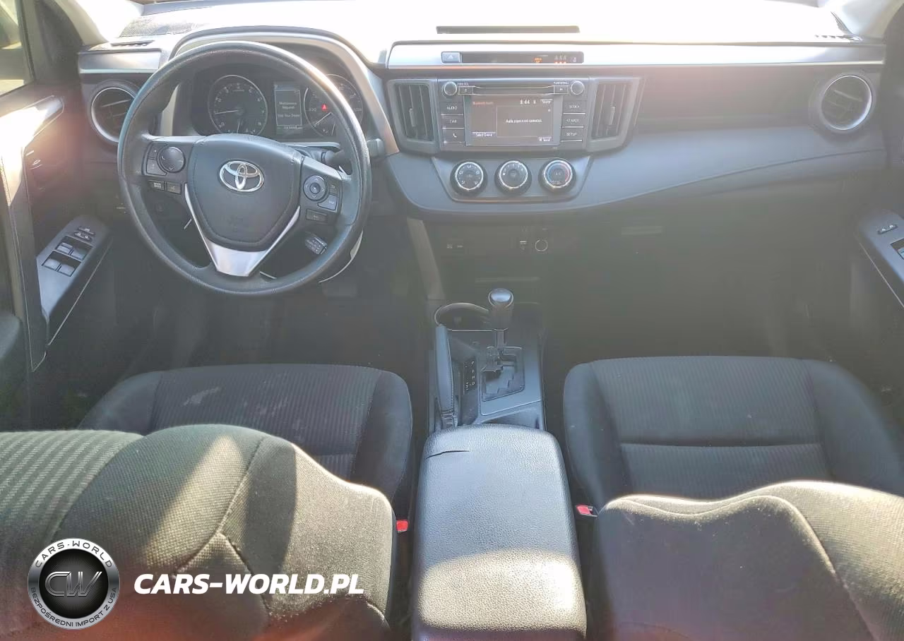 2017 Toyota Rav4 Le VIN:JTMZFREV1HJ143527 - 8