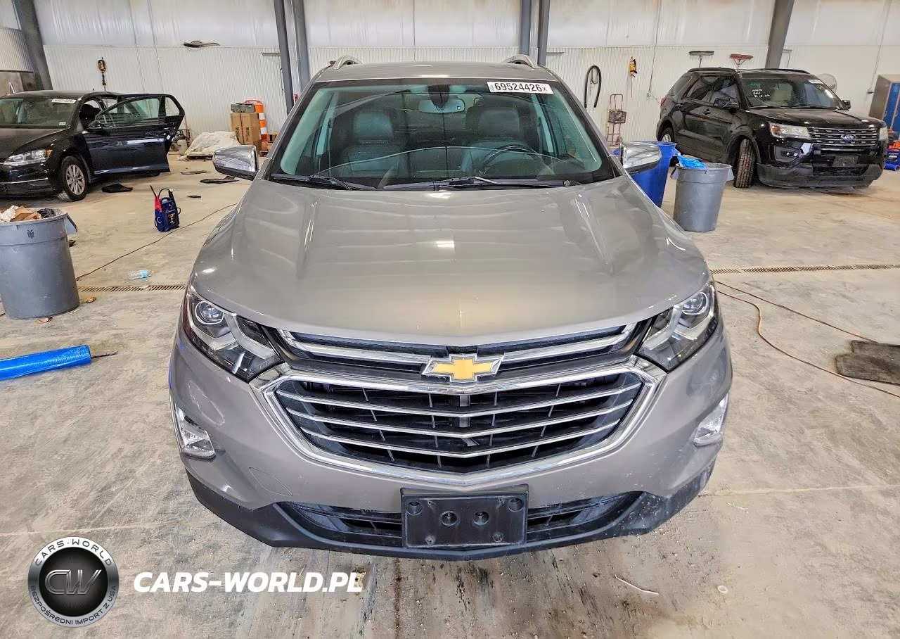 2018 Chevrolet Equinox Premier VIN:3GNAXMEV9JS621458 - 5