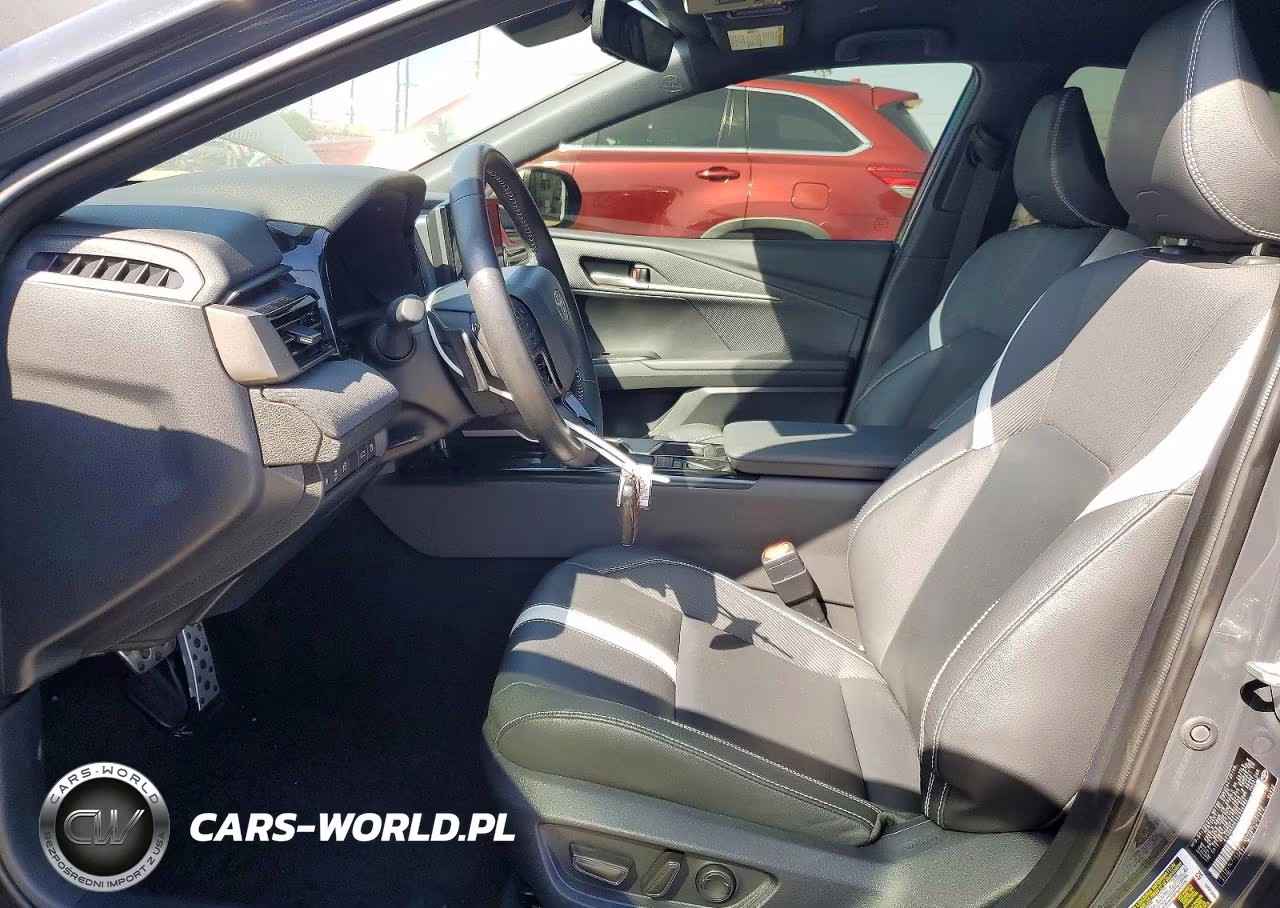 2025 Toyota Camry Se VIN:4T1DAACK1SU524282 - 7