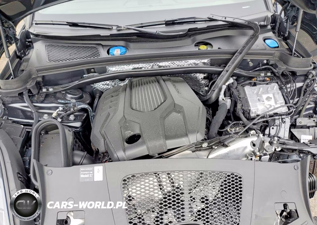 2026 Porsche Macan Base VIN:WP1AA2A5XTLB18811 - 12