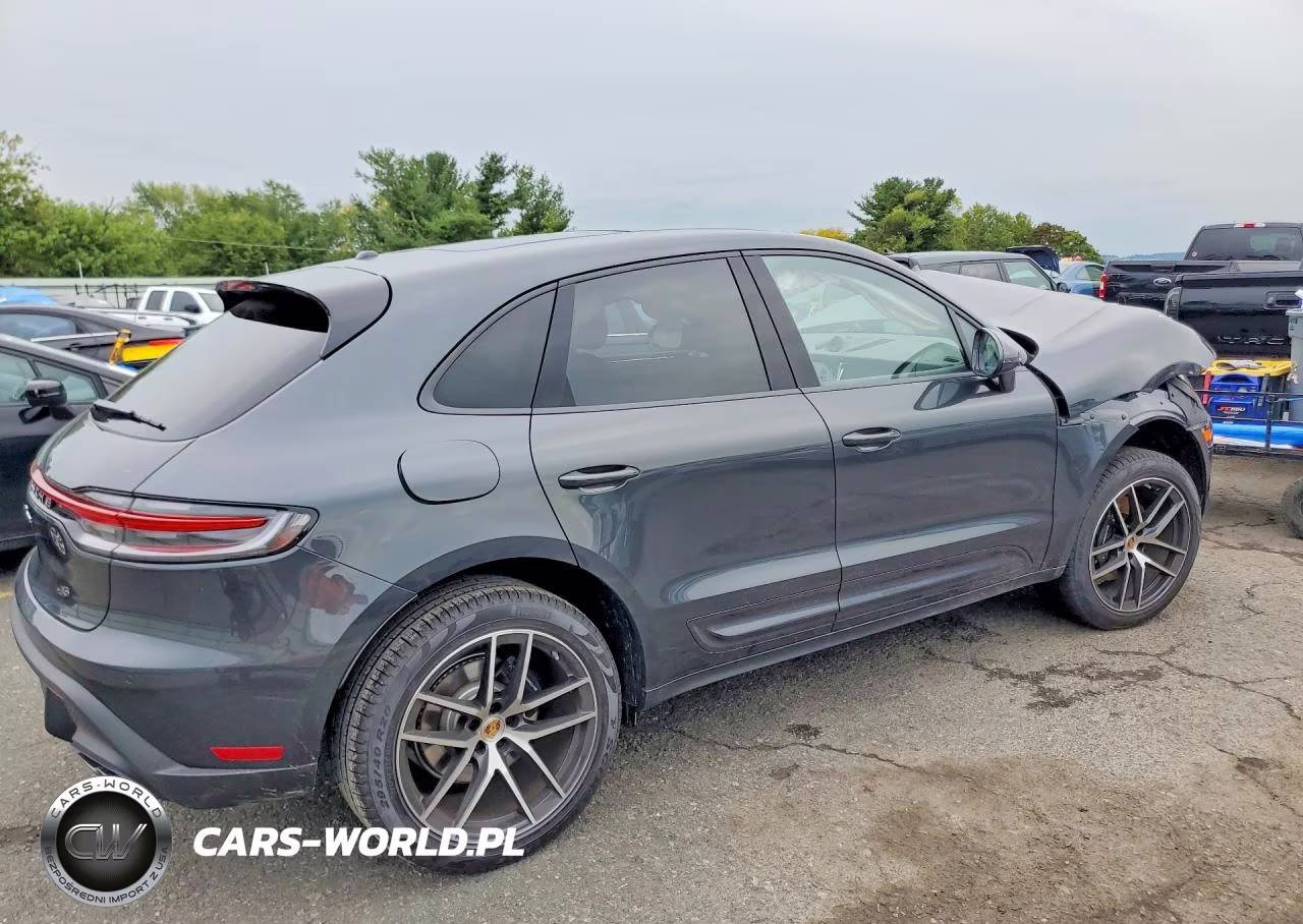 2026 Porsche Macan Base VIN:WP1AA2A5XTLB18811 - 3