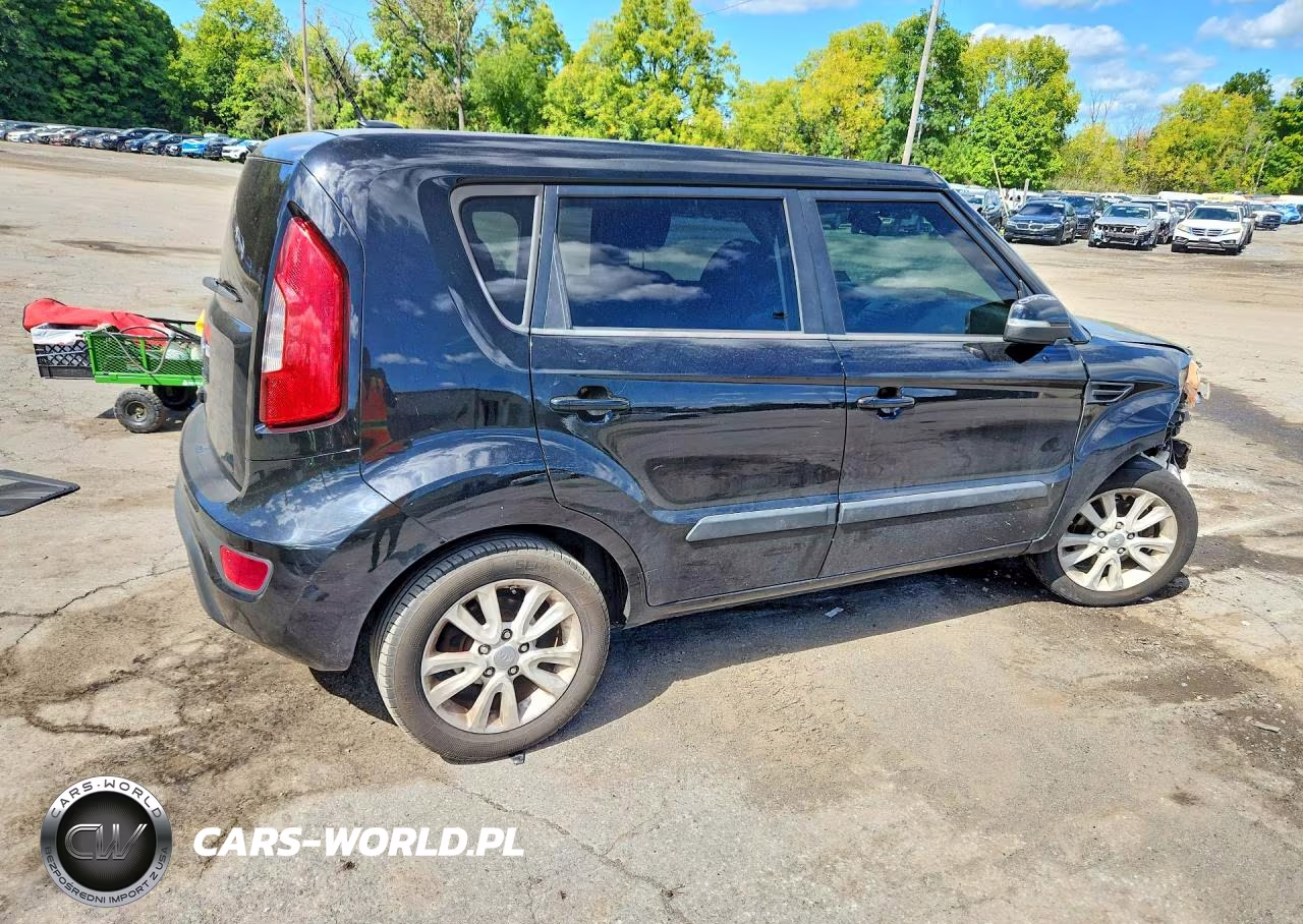 2012 Kia Soul + VIN:KNDJT2A66C7368026 - 3