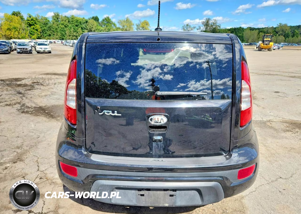 2012 Kia Soul + VIN:KNDJT2A66C7368026 - 6