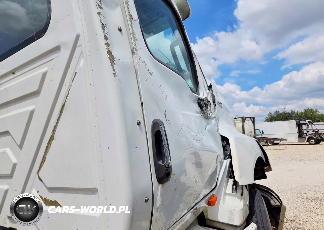 2018 International Lt625 Semi Truck VIN:3HSDZAPR1JN171423 - 13