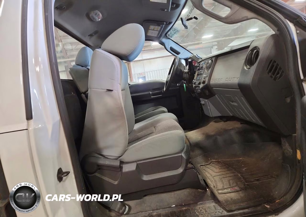 2015 Ford F350 Super Duty VIN:1FTRF3B60FEB38853 - 10