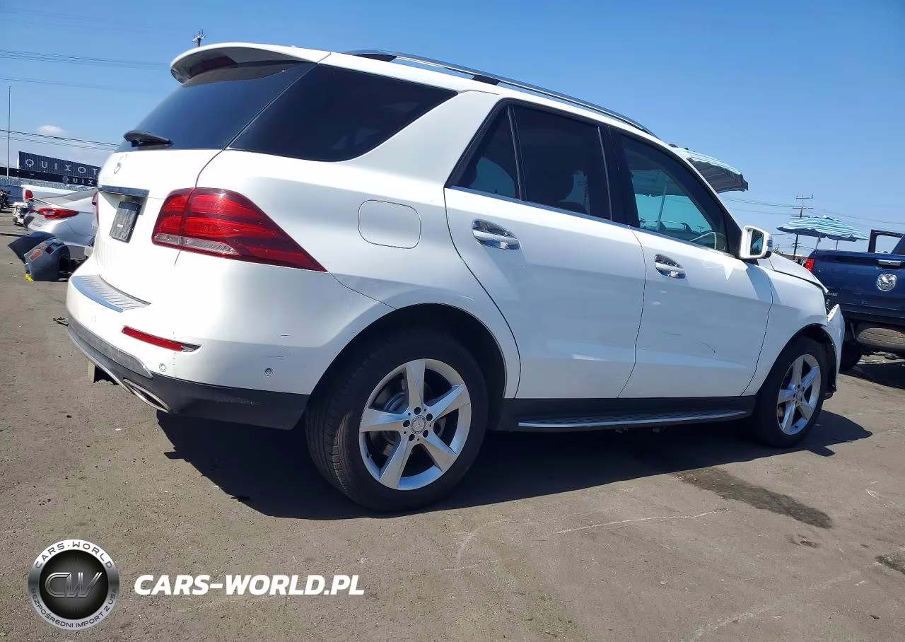 2017 Mercedes-Benz Gle 350 VIN:4JGDA5JB8HA813681 - 3