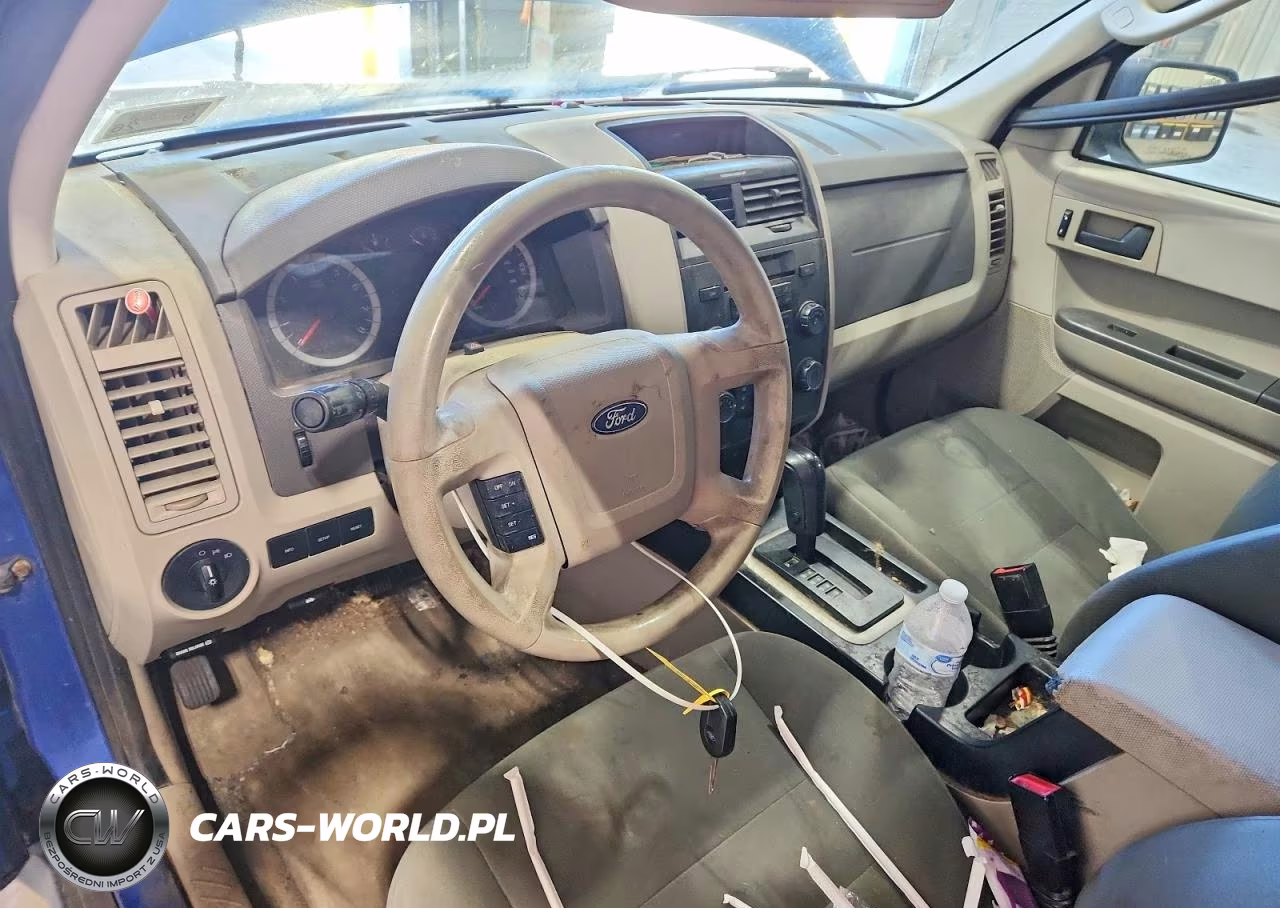 2012 Ford Escape Xls VIN:1FMCU0C77CKA59867 - 8