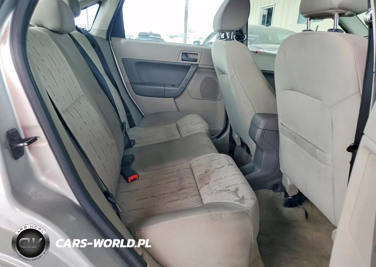 2010 Ford Focus Se VIN:1FAHP3FN8AW202172 - 10
