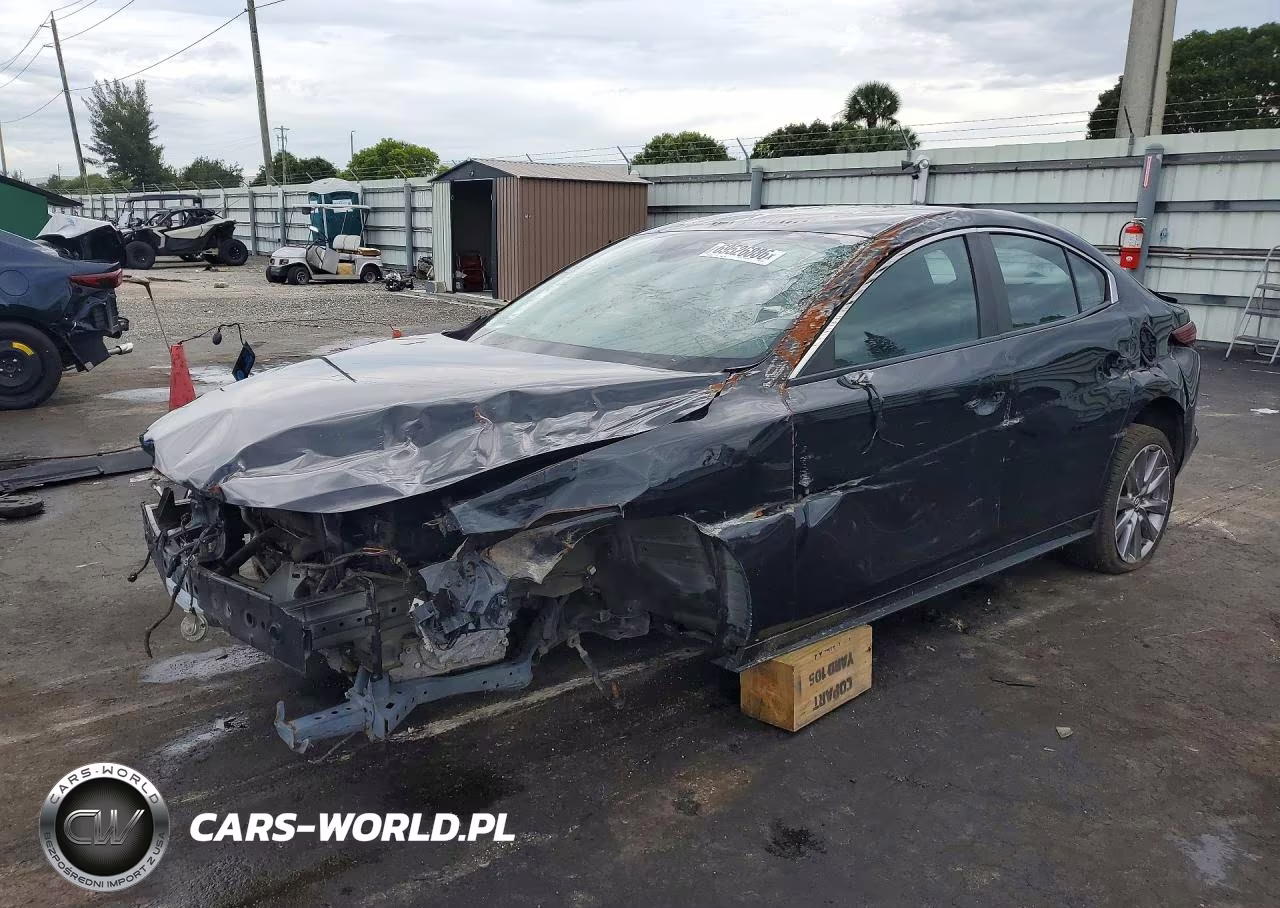 2019 Mazda 3 Preferred Plus VIN:JM1BPACL7K1107320 - 1