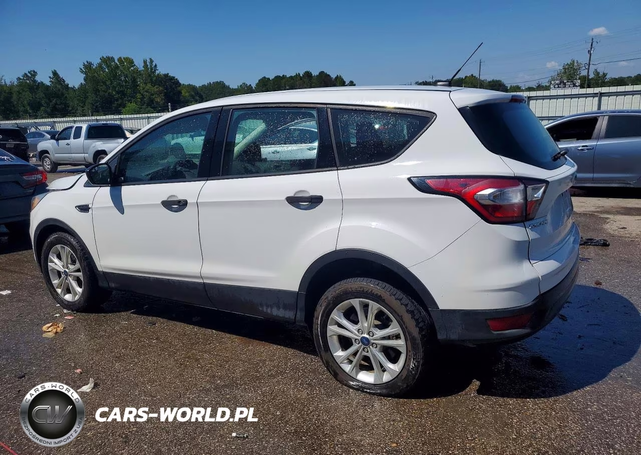 2018 Ford Escape S VIN:1FMCU0F76JUA33113 - 2