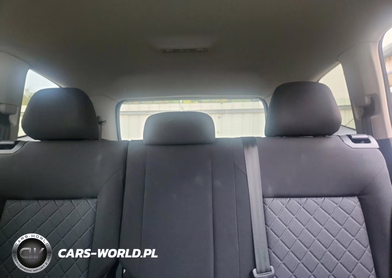 2019 Volkswagen Atlas S VIN:1V2GR2CA4KC563010 - 10