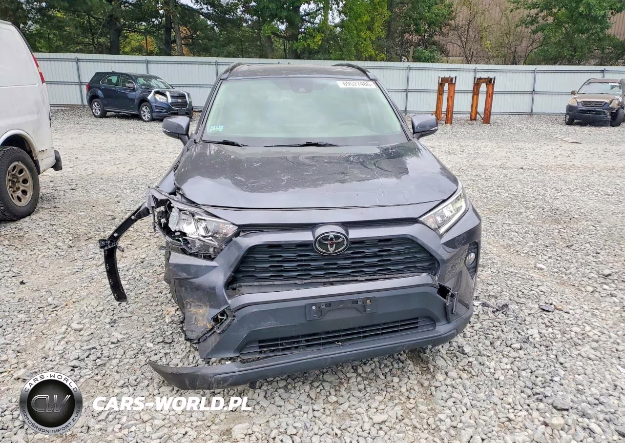 2019 Toyota Rav4 Xle VIN:JTMP1RFV6KD043708 - 5