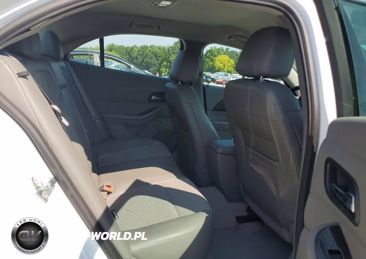 2015 Chevrolet Malibu 1Lt VIN:1G11C5SL0FF244116 - 10