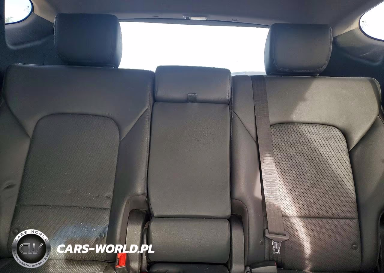 2018 Hyundai Santa Fe Sport 2.0T VIN:5NMZUDLA6JH100838 - 10
