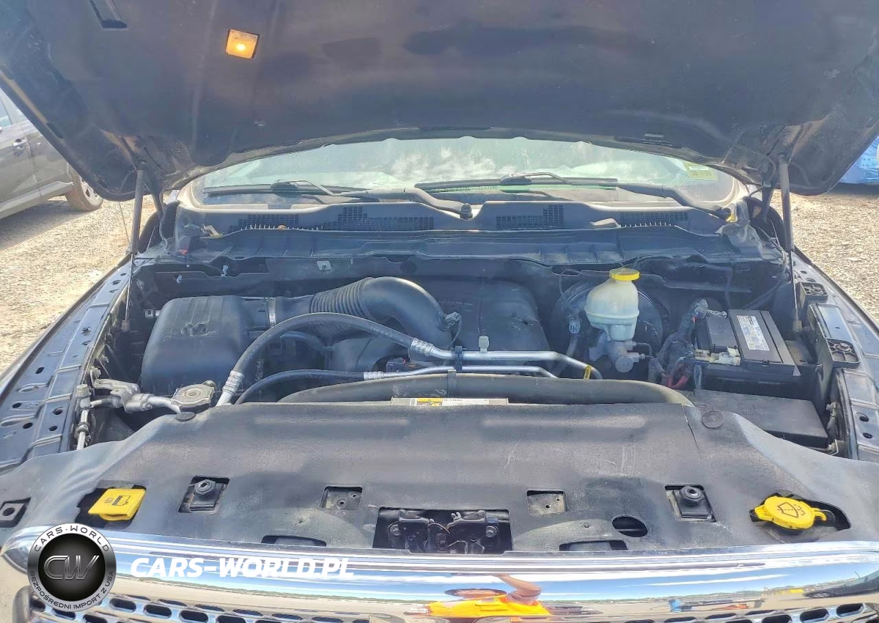 2017 Ram 1500 Laramie VIN:1C6RR7JT9HS652315 - 11