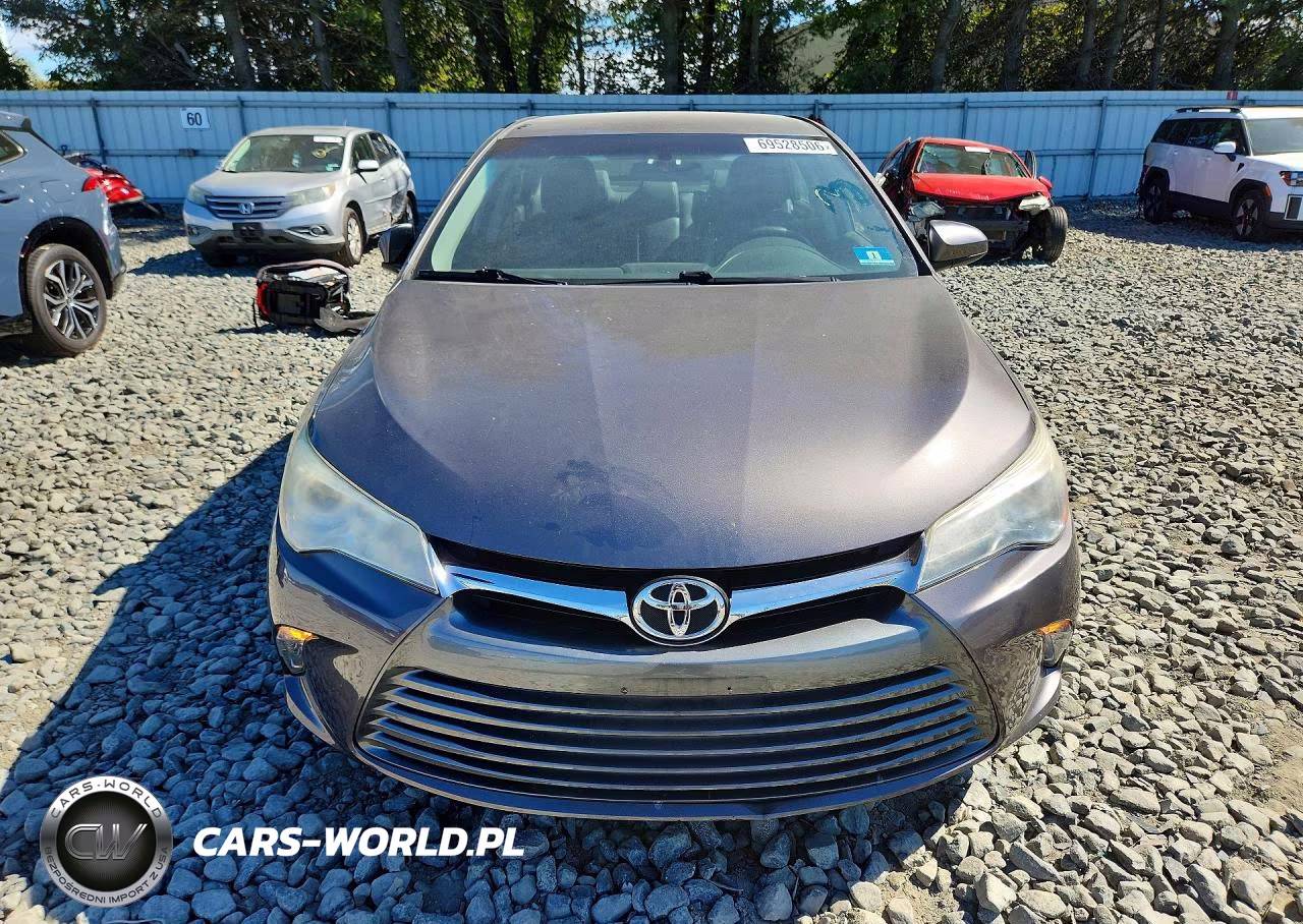 2016 Toyota Camry Xle VIN:4T4BF1FK6GR521962 - 5