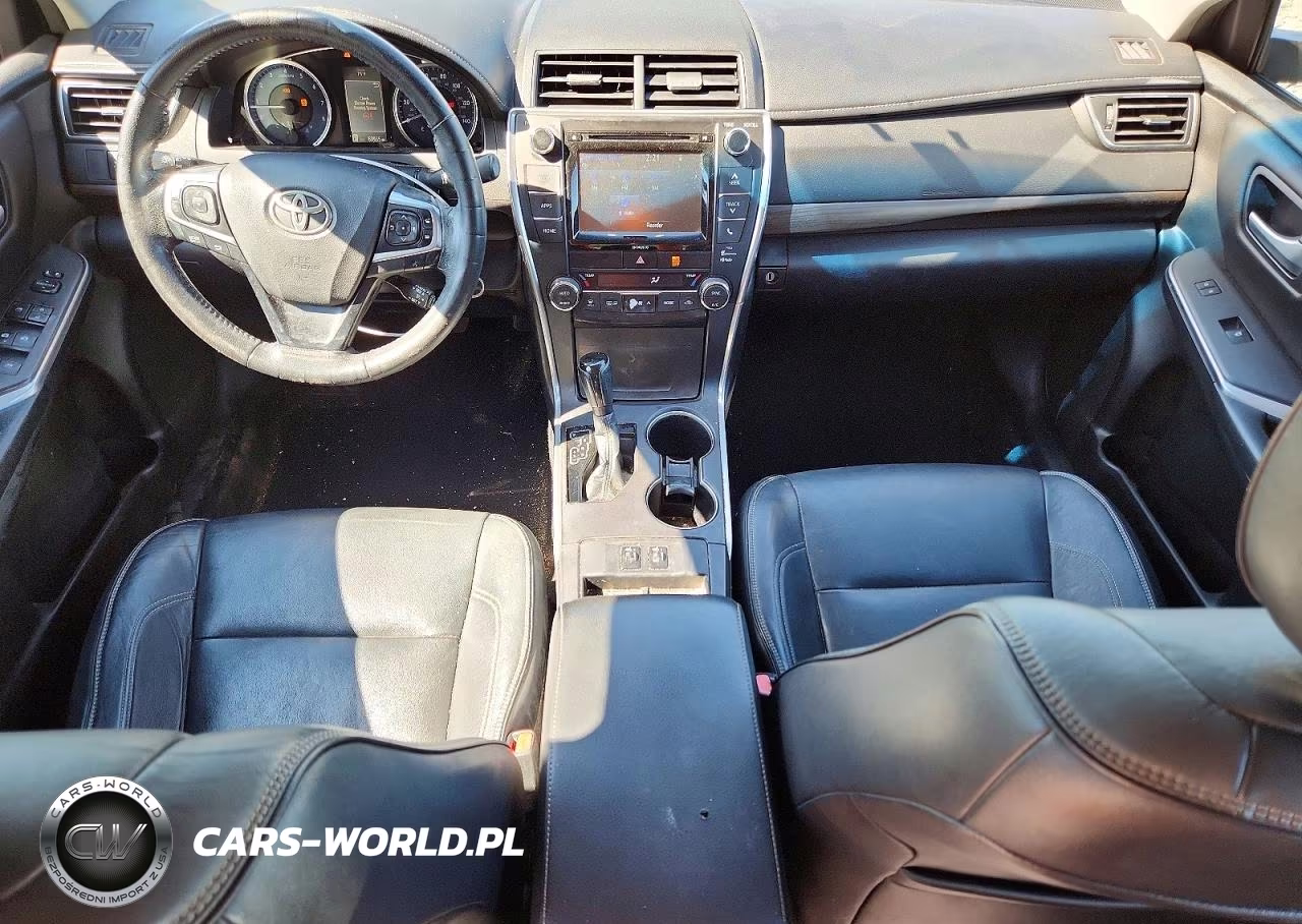 2016 Toyota Camry Xle VIN:4T4BF1FK6GR521962 - 8